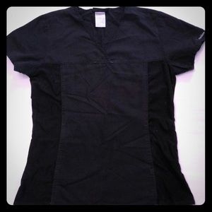 Cherokee women’s scrub top small